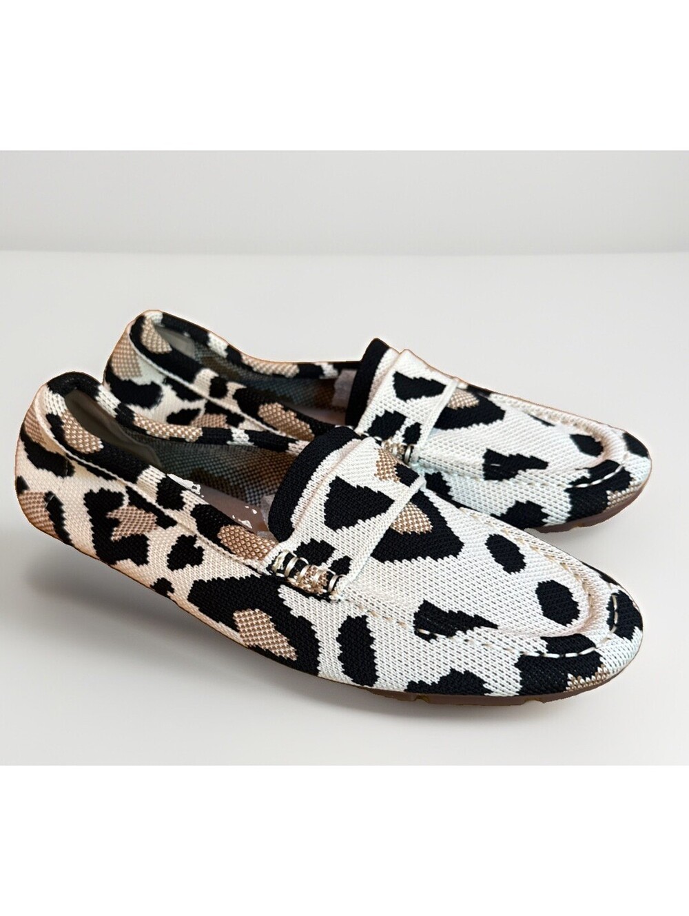 NEW Casual Women's Woven Animal Print Rubber Sole Loafer Flats Size 7.5